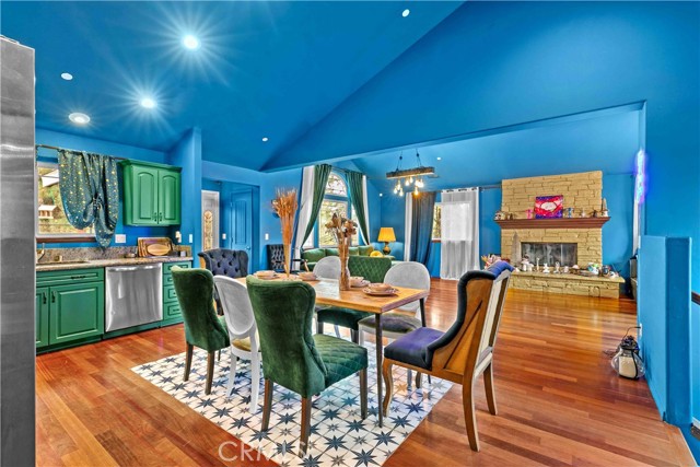 Detail Gallery Image 27 of 52 For 1253 Golden Rule, Lake Arrowhead,  CA 92352 - 4 Beds | 2/1 Baths