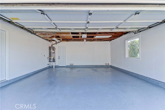 11428 Snowdrop Avenue, Fountain Valley CA: https://media.crmls.org/medias/2e379af2-d8b1-4b61-96b7-c552e60549e3.jpg