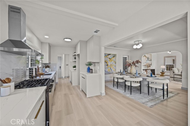 Detail Gallery Image 10 of 28 For 1520 S Olive Ave, Alhambra,  CA 91803 - 4 Beds | 3/1 Baths