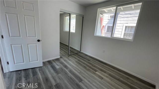 Detail Gallery Image 9 of 9 For 320 35th, Los Angeles,  CA 90011 - – Beds | – Baths