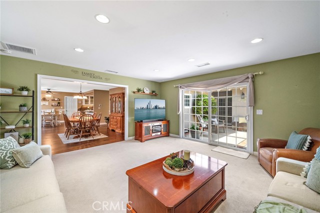 Image 17 of 53 For 17290 Ash Street