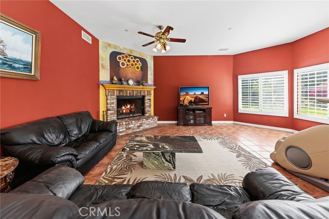Detail Gallery Image 18 of 56 For 1036 Alpine Ct, Chino Hills,  CA 91709 - 4 Beds | 3/1 Baths