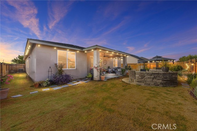 Detail Gallery Image 40 of 45 For 7600 Emerald Green, Bakersfield,  CA 93313 - 3 Beds | 2 Baths