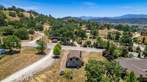 Detail Gallery Image 35 of 42 For 28921 Bear Valley Rd, Tehachapi,  CA 93561 - 3 Beds | 2 Baths