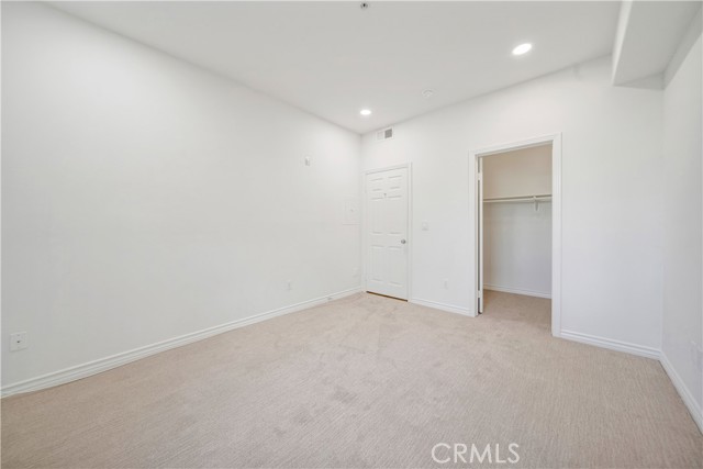 Photo #17: NP23185278 Listing 