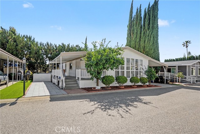 Front Image Thumbnail for CRSR26047695