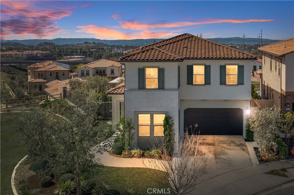 1818 Canyon Oaks Lane
