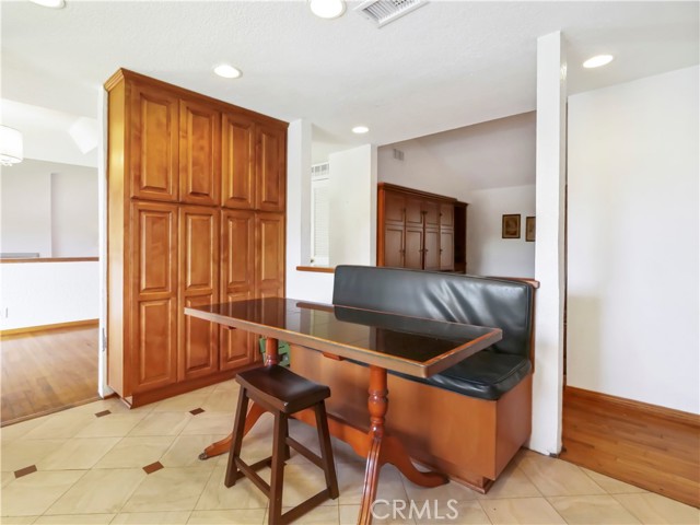 Kitchen Breakfast Nook