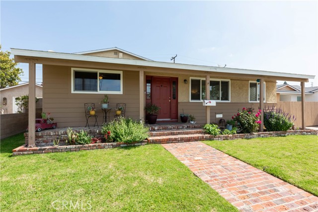 5891 Lemon Ave, Cypress, CA 90630