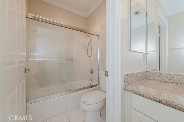 1250 Midvale Avenue, Los Angeles CA: https://media.crmls.org/medias/2e3e1512-f066-446a-a060-05da6b1eaac4.jpg