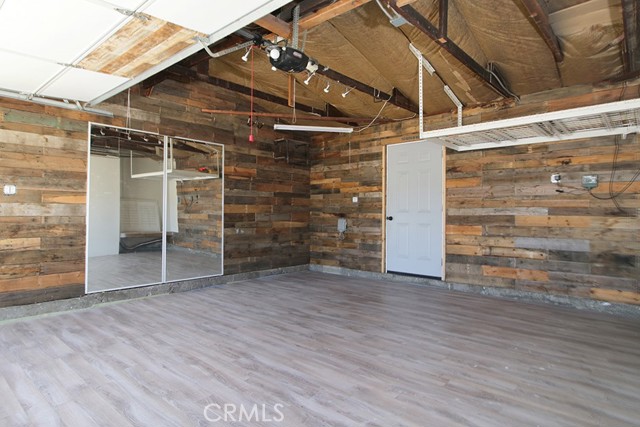 Detail Gallery Image 18 of 22 For 1891 Moore St, Simi Valley,  CA 93065 - 4 Beds | 2/1 Baths