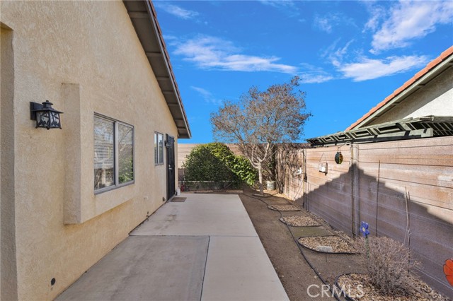 Detail Gallery Image 36 of 38 For 13032 Rainwood Ct, Victorville,  CA 92395 - 2 Beds | 2 Baths