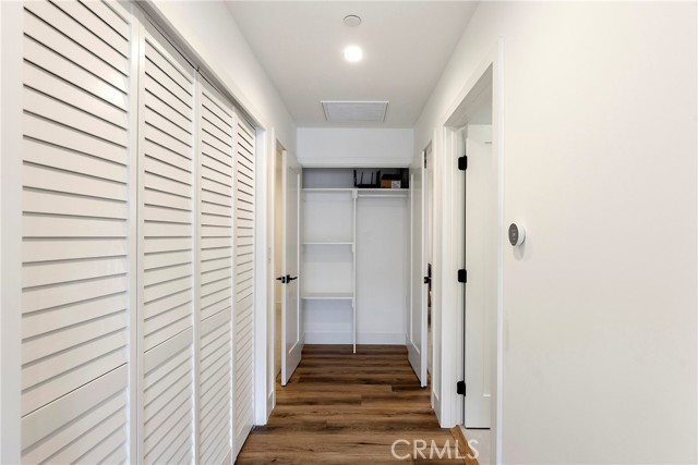 Detail Gallery Image 34 of 37 For 212 E 19th St, Costa Mesa,  CA 92627 - 5 Beds | 4 Baths