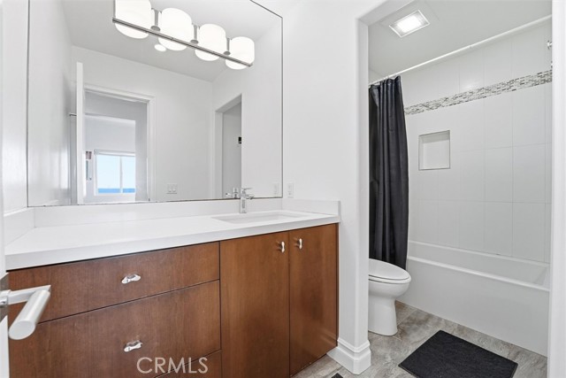 Detail Gallery Image 42 of 60 For 28 Saint Tropez, Laguna Niguel,  CA 92677 - 3 Beds | 3/1 Baths