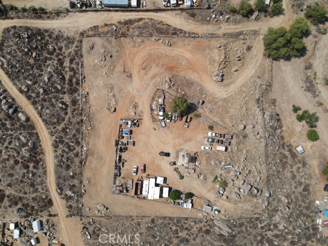 22100 John Street, Perris CA: https://media.crmls.org/medias/2e3f84d4-8d21-4ba3-b458-5df543017884.jpg