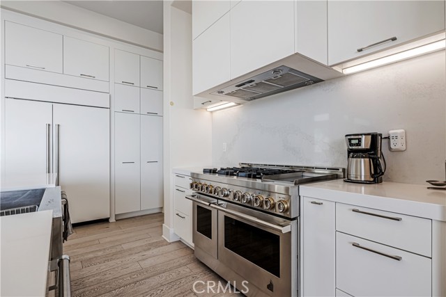 20532 W Birmingham Way, Porter Ranch CA: https://media.crmls.org/medias/2e401fdf-e670-4f6a-8124-8fcf48a28906.jpg