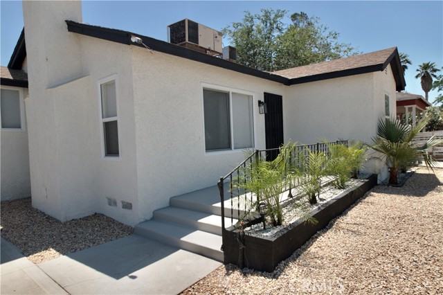Detail Gallery Image 2 of 74 For 312 E Fredricks St, Barstow,  CA 92311 - 3 Beds | 1 Baths