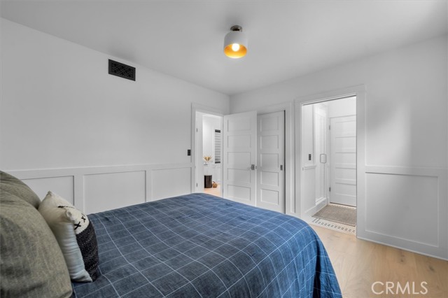 1012 10th Street, Manhattan Beach CA: https://media.crmls.org/medias/2e41b273-dc42-4c58-8fc8-d5fd35b0ff8e.jpg
