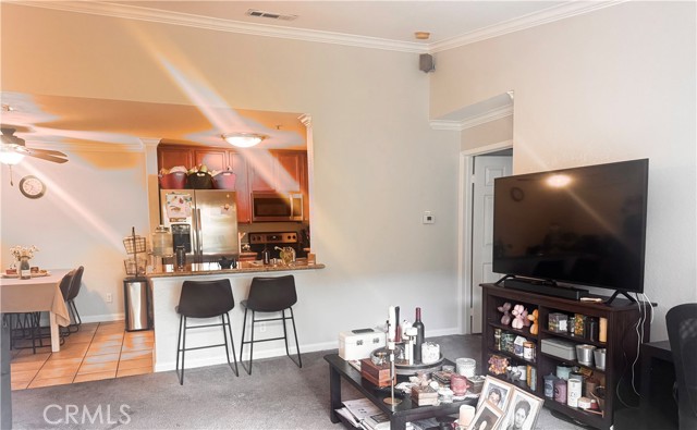 Detail Gallery Image 6 of 25 For 1980 Las Colinas Cir #301,  Corona,  CA 92879 - 2 Beds | 2 Baths