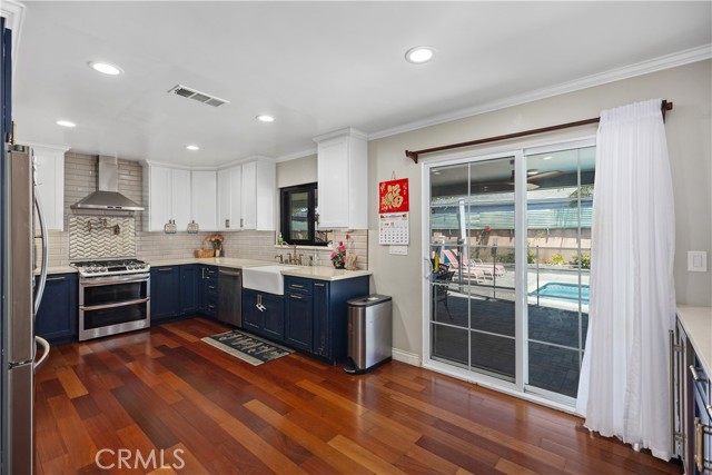 Detail Gallery Image 10 of 32 For 10152 Florin Ln, Anaheim,  CA 92804 - 3 Beds | 2 Baths