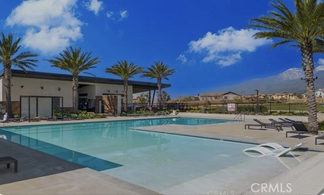 Detail Gallery Image 14 of 20 For 16502 Casa Grande Ave #513,  Fontana,  CA 92336 - 3 Beds | 2/1 Baths
