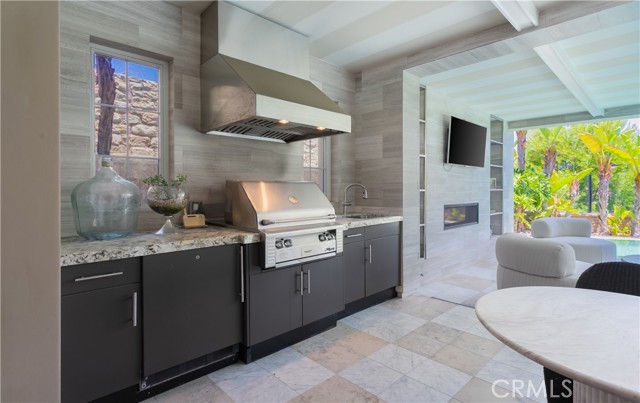 121 Amber Sky, Irvine CA: https://media.crmls.org/medias/2e4304c0-f234-47cb-9653-09154759beff.jpg