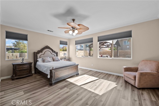 Detail Gallery Image 24 of 45 For 39934 Borica Ct, Palmdale,  CA 93551 - 5 Beds | 3 Baths