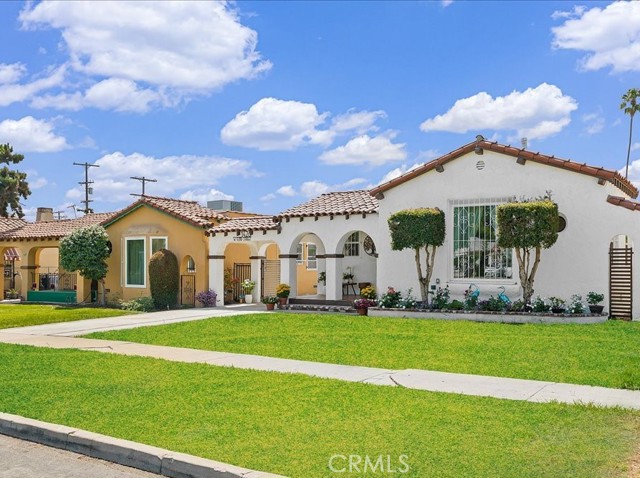 Detail Gallery Image 2 of 34 For 1428 W 92nd St, Los Angeles,  CA 90047 - 3 Beds | 2 Baths