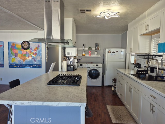 Detail Gallery Image 12 of 30 For 22 Magnolia via, Anaheim,  CA 92801 - 2 Beds | 2 Baths