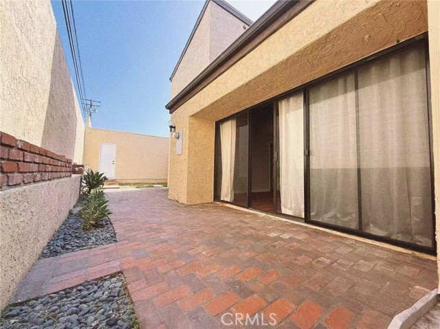 Detail Gallery Image 22 of 26 For 239 Linwood Ave #E,  Monrovia,  CA 91006 - 3 Beds | 3 Baths