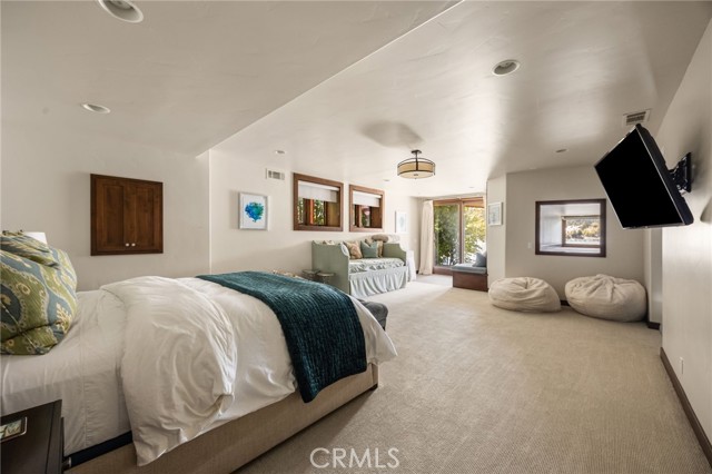 28103 Point Hamiltair, Lake Arrowhead, CA 92352