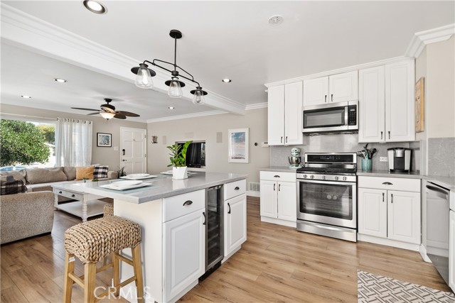 1909 Condon Avenue, Redondo Beach, California 90278, 3 Bedrooms Bedrooms, ,2 BathroomsBathrooms,Residential,Sold,Condon,OC22192393