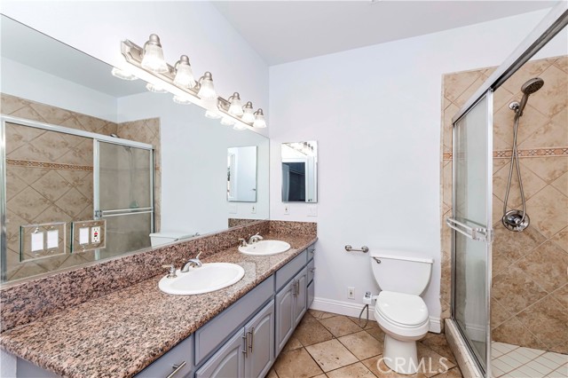 Detail Gallery Image 11 of 18 For 826 N Monterey St #D,  Alhambra,  CA 91801 - 3 Beds | 2 Baths