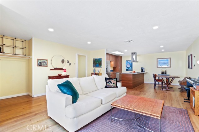 Detail Gallery Image 5 of 38 For 23392 via Jacinto, Aliso Viejo,  CA 92656 - 3 Beds | 2 Baths