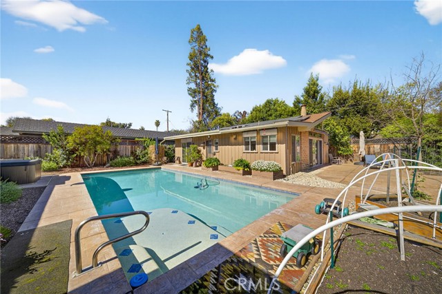 Detail Gallery Image 67 of 75 For 4872 N Arcade, Fresno,  CA 93704 - 4 Beds | 2 Baths