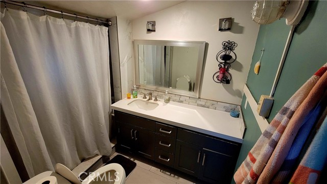 Detail Gallery Image 7 of 43 For 400 West Main, Turlock,  CA 95380 - 6 Beds | 2/1 Baths