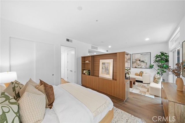 Detail Gallery Image 11 of 44 For 709 E Walnut St #318,  Pasadena,  CA 91101 - 0 Beds | 1 Baths