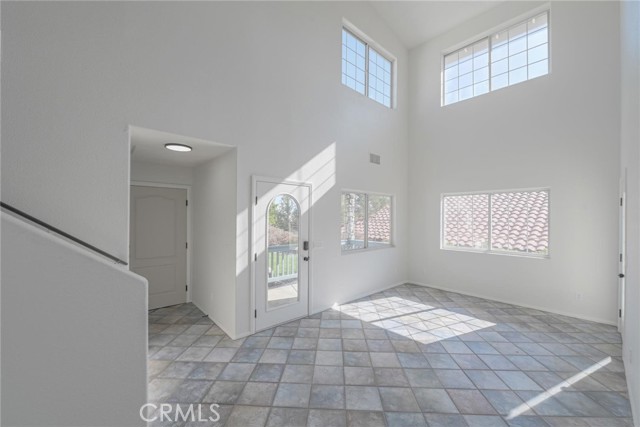 17725 Vista Point, Victorville CA: https://media.crmls.org/medias/2e4a2957-e3bf-4a99-9df9-9e0eae5dabc0.jpg