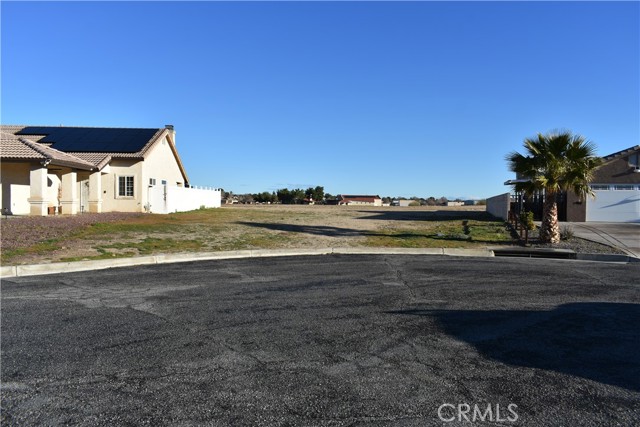 Detail Gallery Image 2 of 39 For 14988 Rivers Edge Rd, Helendale,  CA 92342 - – Beds | – Baths