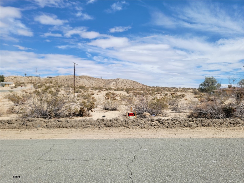 Detail Gallery Image 1 of 3 For 0 Clare Ave, Twentynine Palms,  CA 92277 - – Beds | – Baths