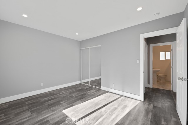 7719 Nestle Avenue, Reseda CA: https://media.crmls.org/medias/2e4b253a-158b-45af-9c91-ce765fb9bcb6.jpg
