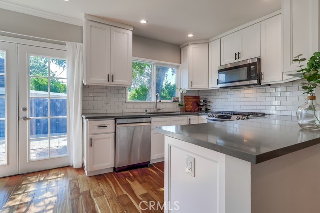 Detail Gallery Image 24 of 59 For 1402 N Oxford Ave, Pasadena,  CA 91104 - 2 Beds | 1 Baths