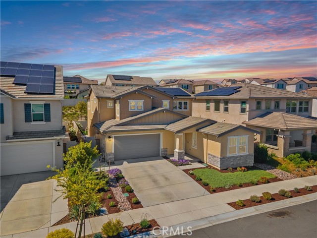 32172 Verbena Way, Temecula CA: https://media.crmls.org/medias/2e4c3973-a490-47b6-8de3-07a5cbec47d1.jpg