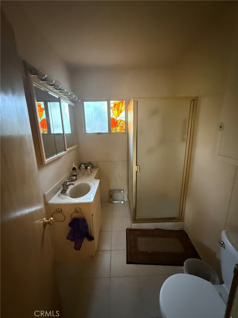 https://media.crmls.org/medias/2e4ca484-375e-4994-b4a5-6ebe2d4ee223.jpg?preset=X-Large
