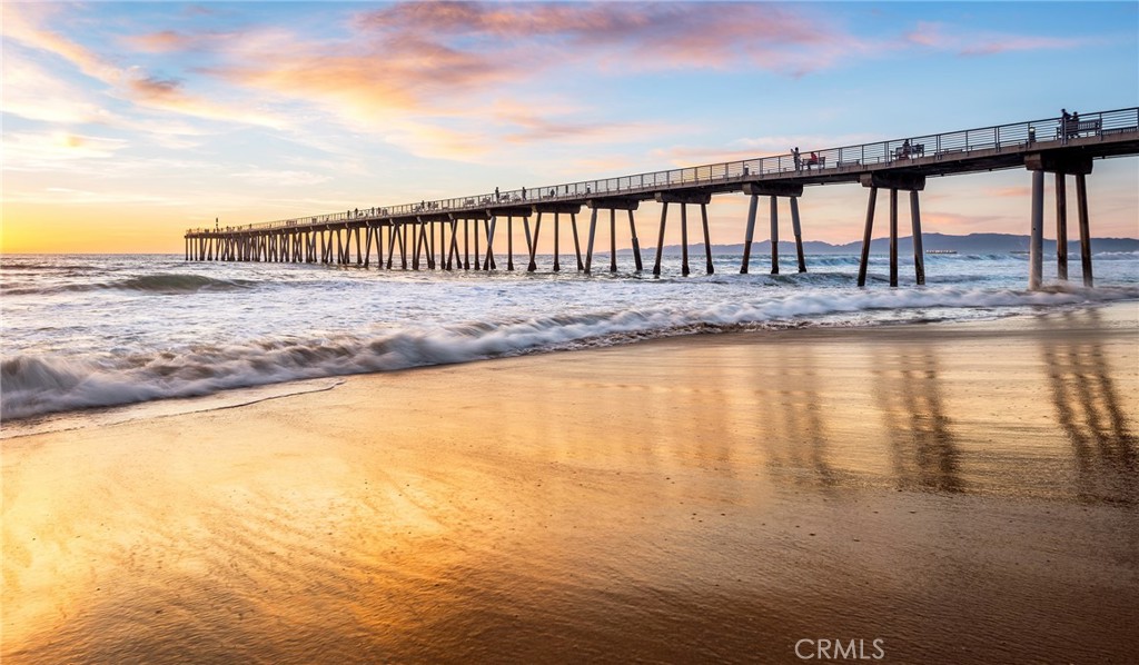 https://media.crmls.org/medias/2e4cd170-7a78-4452-8dd6-616d8664c718.jpg?preset=X-Large