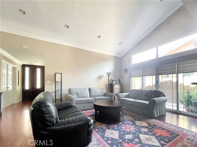 17510 Vierra Avenue, Cerritos CA: https://media.crmls.org/medias/2e4cd831-d825-4bce-969e-f06e9e8dbe75.jpg