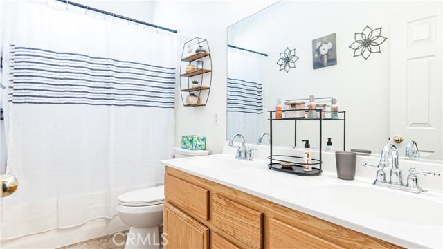 12936 Tehachapi Street, Hesperia CA: https://media.crmls.org/medias/2e4cf51f-7b60-49c4-8bf5-f03e4d640cfb.jpg