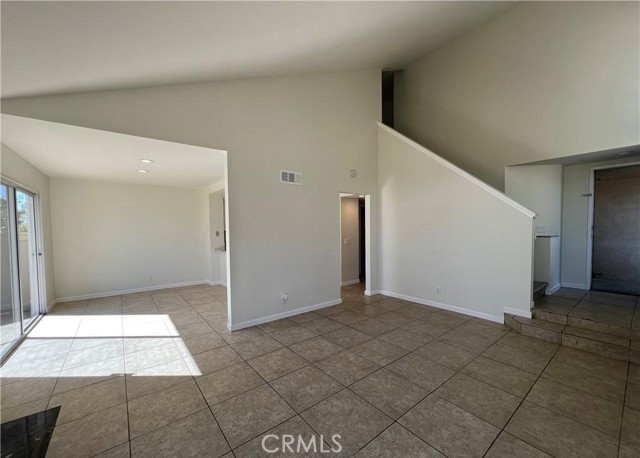 193 Stanford Court, Irvine CA: https://media.crmls.org/medias/2e4d11d7-a51d-4600-bc68-04bf3dfae878.jpg
