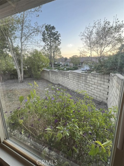 Image 39 of 71 For 108 Limestone Road