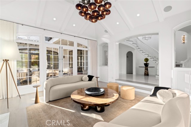 Detail Gallery Image 11 of 70 For 15 Shoreline, Newport Coast,  CA 92657 - 5 Beds | 4/1 Baths